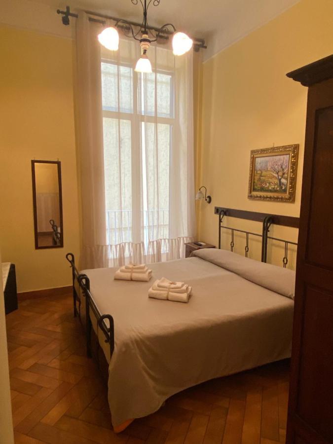 B&B Conte Cavour Naples Luaran gambar