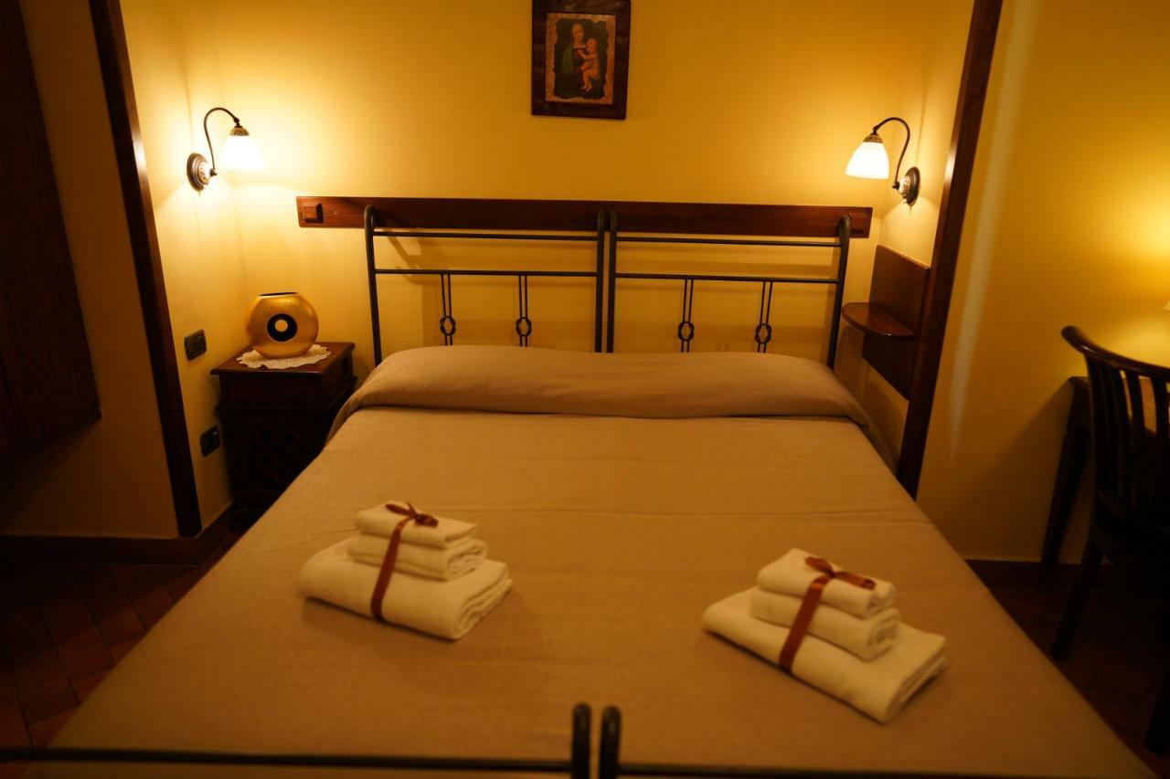 B&B Conte Cavour Naples Luaran gambar