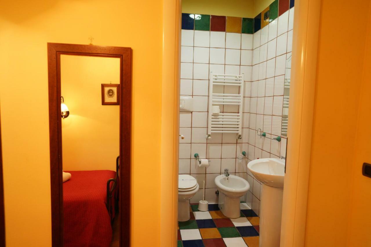 B&B Conte Cavour Naples Luaran gambar