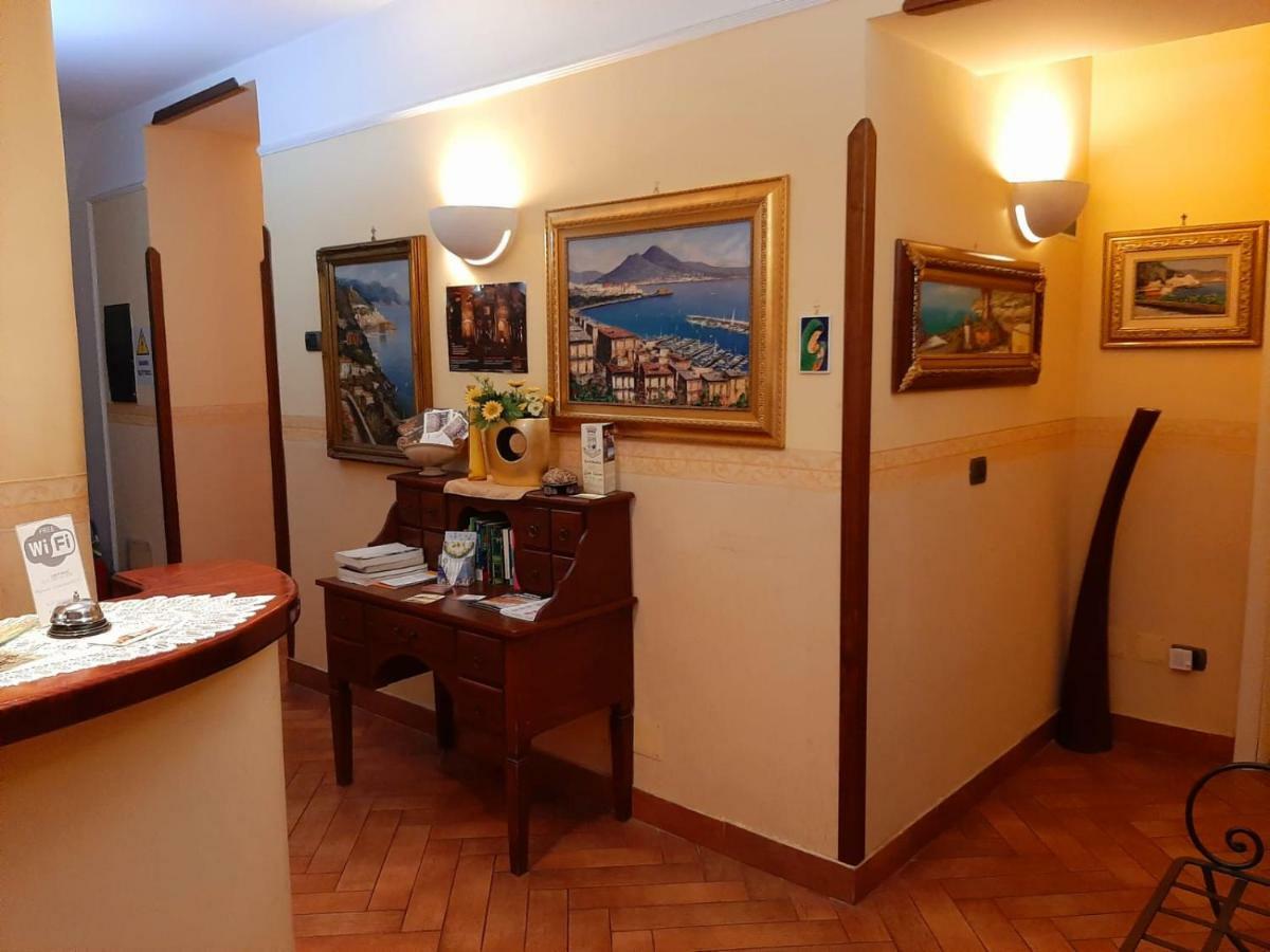 B&B Conte Cavour Naples Luaran gambar